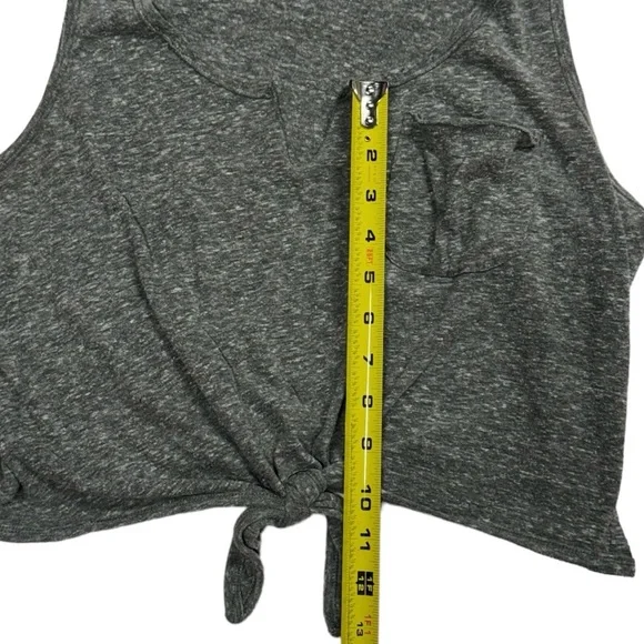 Hollister size XL gray colored tank top in great condition. V-neck style shirt. - Picture 4 of 8